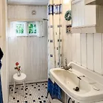 בית נופש 3 Bedroom Cozy In *