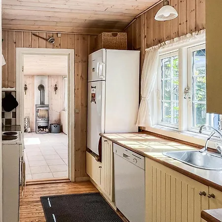 בית נופש 3 Bedroom Cozy In