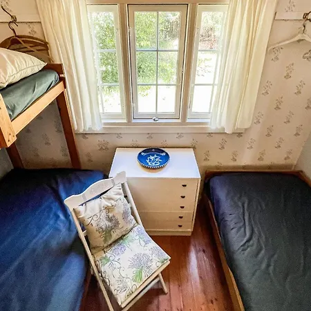 3 Bedroom Cozy In 펜션
