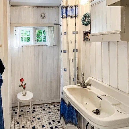펜션 3 Bedroom Cozy In *